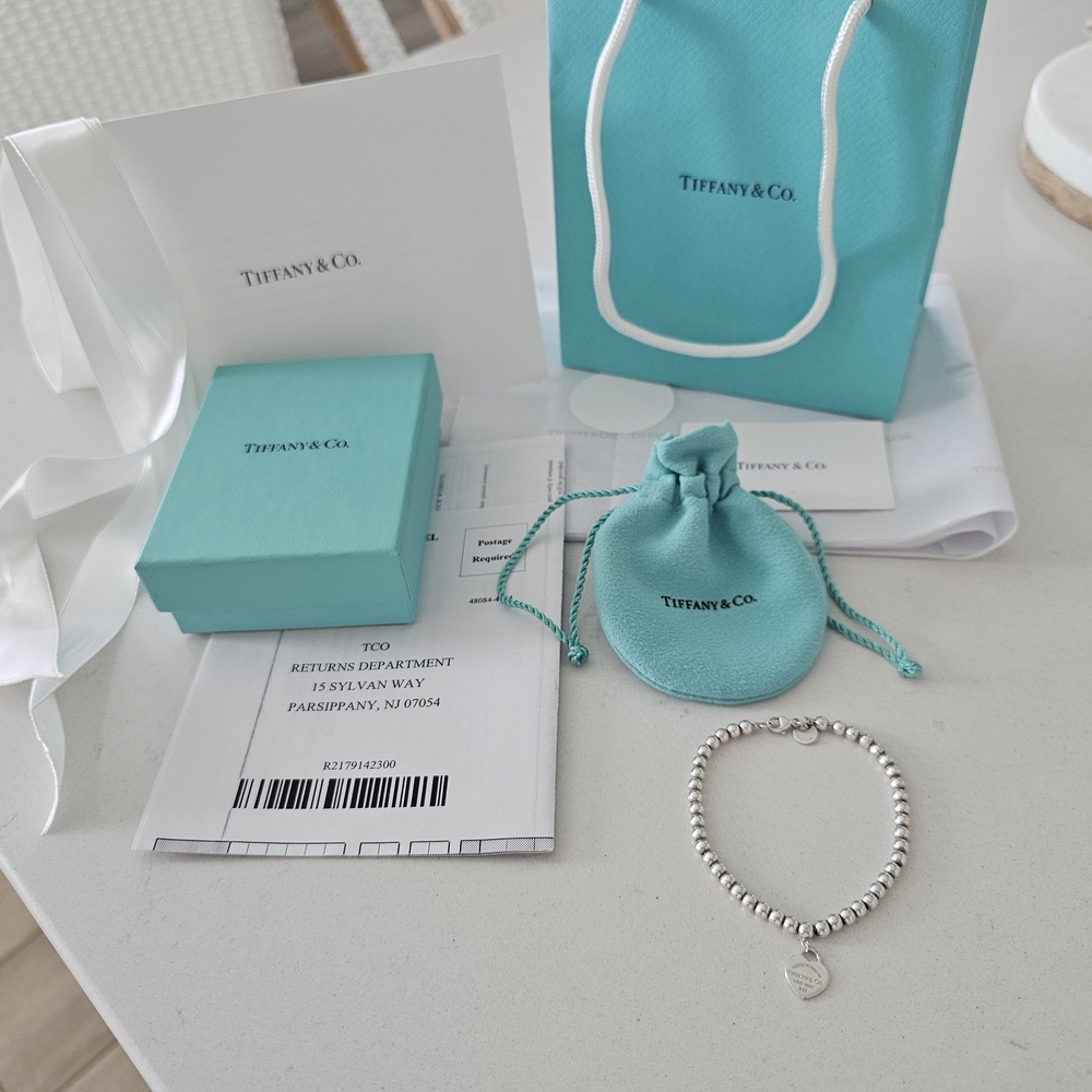 Tiffany & Co. Pink Heart Tag Bead Bracelet In Silver, 4mm